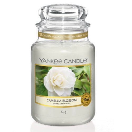 Yankee Candle Camellia Blossom Candle - Scented candle 411.0g