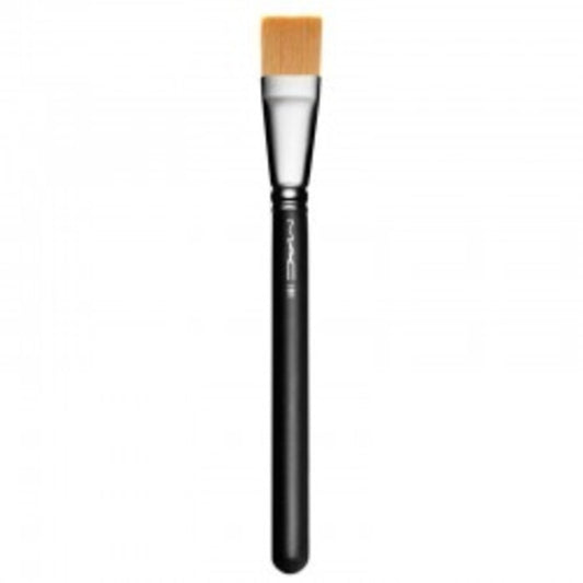 MAC Brush 191S - Square brush for even application of liquid products 1.0pcs